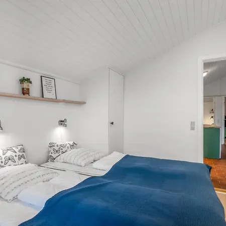 With Pool And Sauna Near The North Sea *